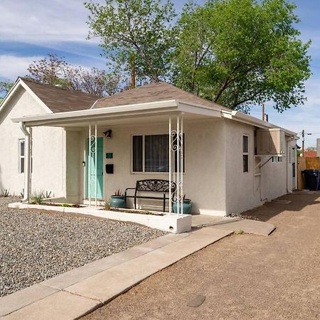アルバカーキ House With Great Beds, Full Kitchen, Fenced Yardヴィラ エクステリア 写真