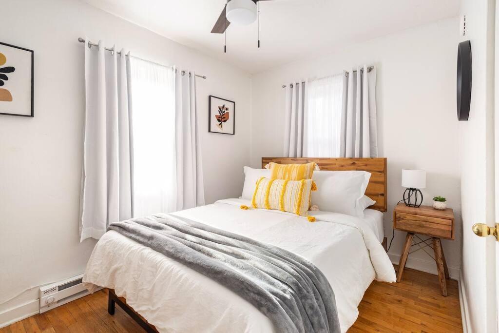 アルバカーキ House With Great Beds, Full Kitchen, Fenced Yardヴィラ エクステリア 写真